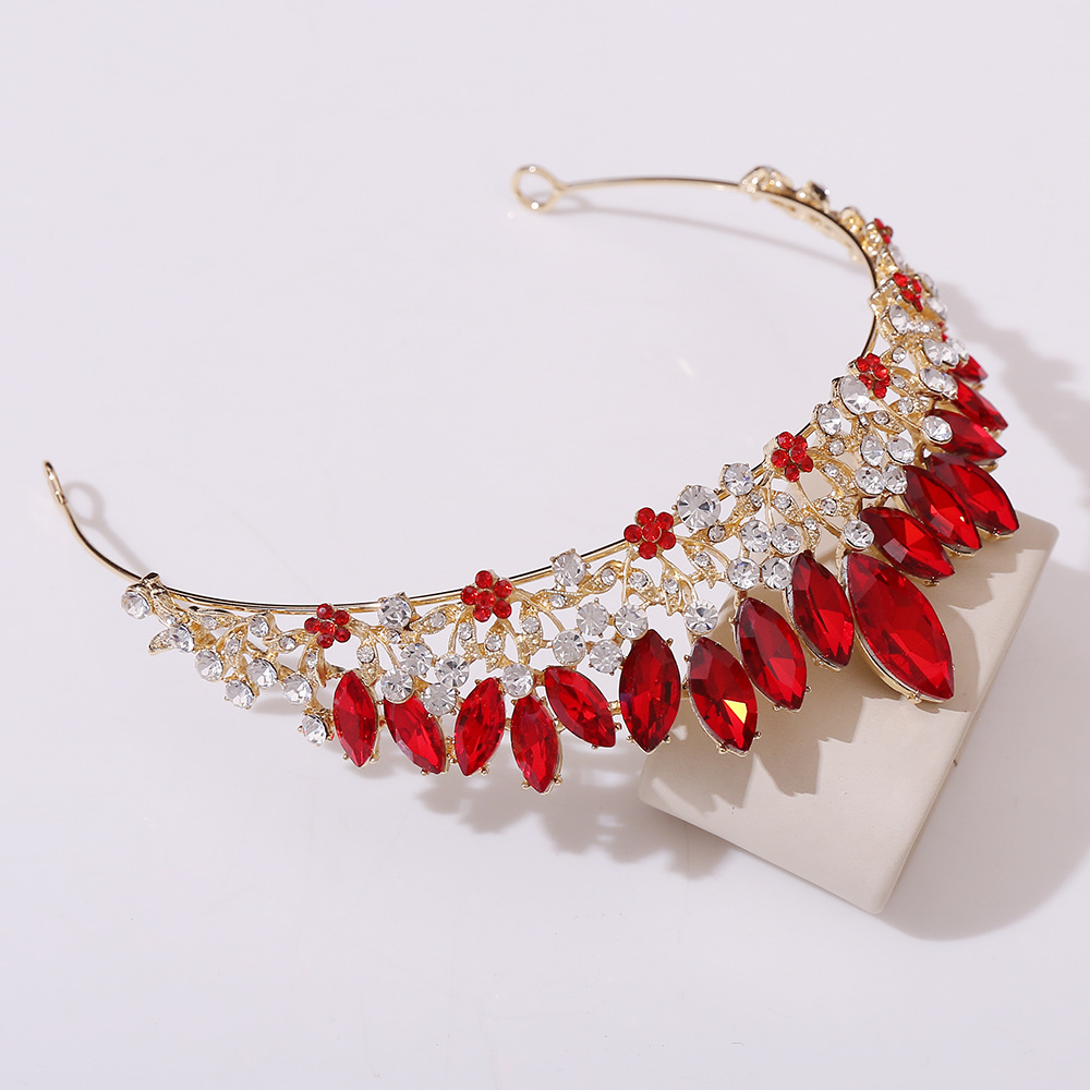 Women's Gender Elegant Crown Alloy Rhinestone Crown