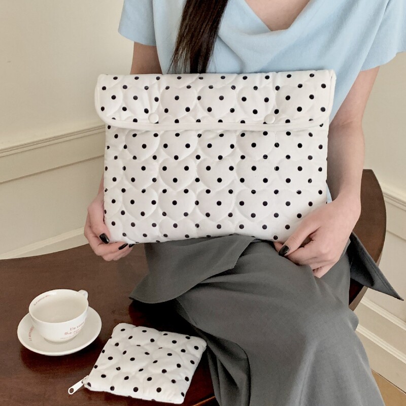 Cross-Border Korean Heart-Shaped Polka Dot Inner Bag Ins Style Simple 13inch Notebook Storage Bag 14inch Protective Cover Cross-Border Korean Heart-Shaped Polka Dot Inner Bag Ins Style Simple 13inch Notebook Storage Bag 14inch Protective Cover