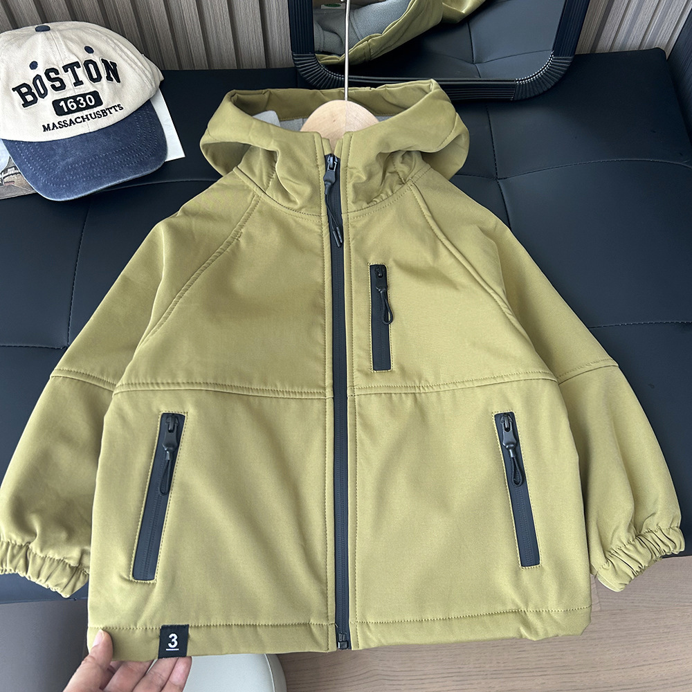 Otoño y invierno niños gruesos chaqueta compuesto de terciopelo caliente con capuchón a prueba de viento chaqueta de asalto