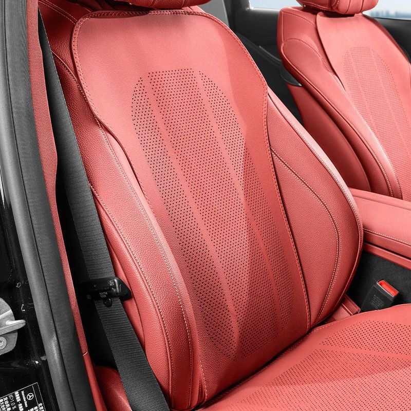 新しいナッパレザーのカーシートクッション、オールシーズン対応の薄型通気性のある穴あき車のインテリアシートカバー、夏用シートクッション|undefined