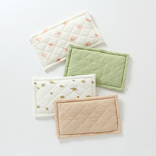 Baby newborn breathable low pillow baby pillow kindergarten soft supplies pure cotton gauze 6 months and 1 year old special