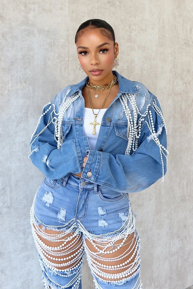 Women's Denim Jacket With Pearl Embellishments Vintage Style_voghion.com