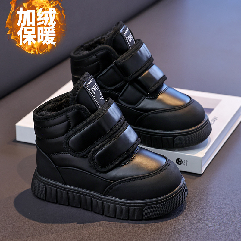 Niñas botas de nieve de terciopelo de invierno 2025 nuevas botas de algodón caliente gruesas botas cortas para niños de gran tamaño zapatos de algodón de moda