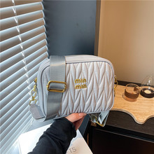 �μ��2025�¿�͹��ް����C���߼���С�����ٴ�μ�б������Ů��