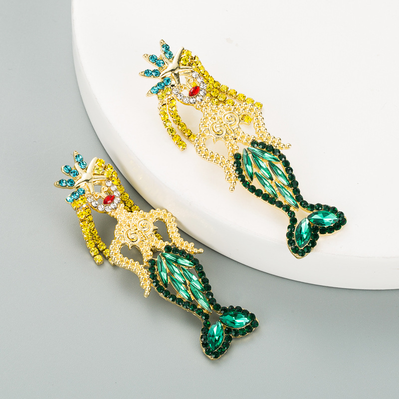 Alloy Inlaid Rhinestone Long Earrings display picture 3