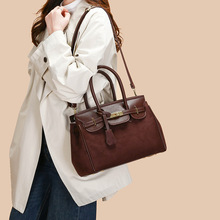 �羳���QŮʿ�����¿�W���͹ź��s��ɫ��ۆμ���r�����б���