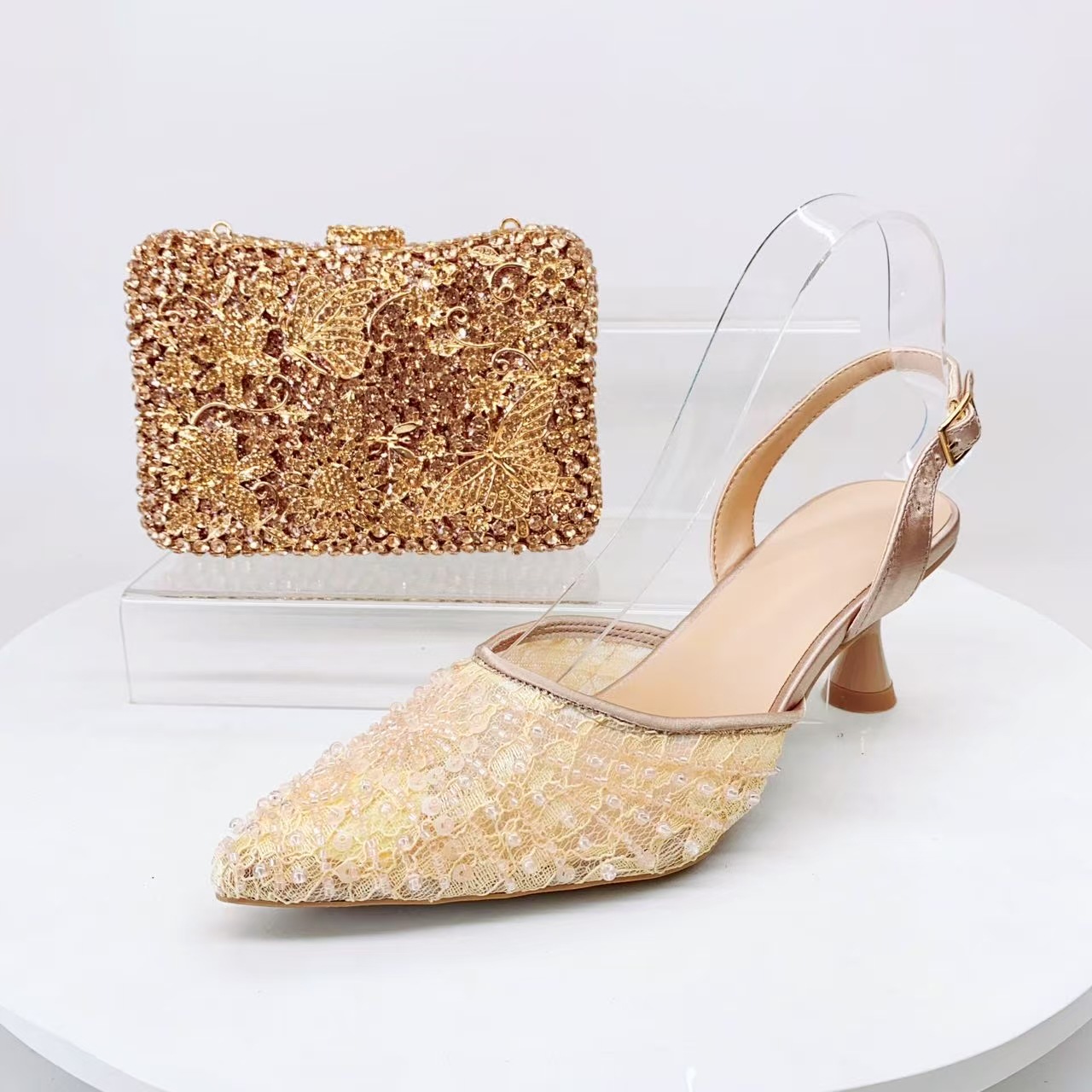 Designer Summer Stiletto Sandals Women's Ethereal Lace Pointed Toe Shoes With Rhinestones Italian Style For Weddings_voghion.com