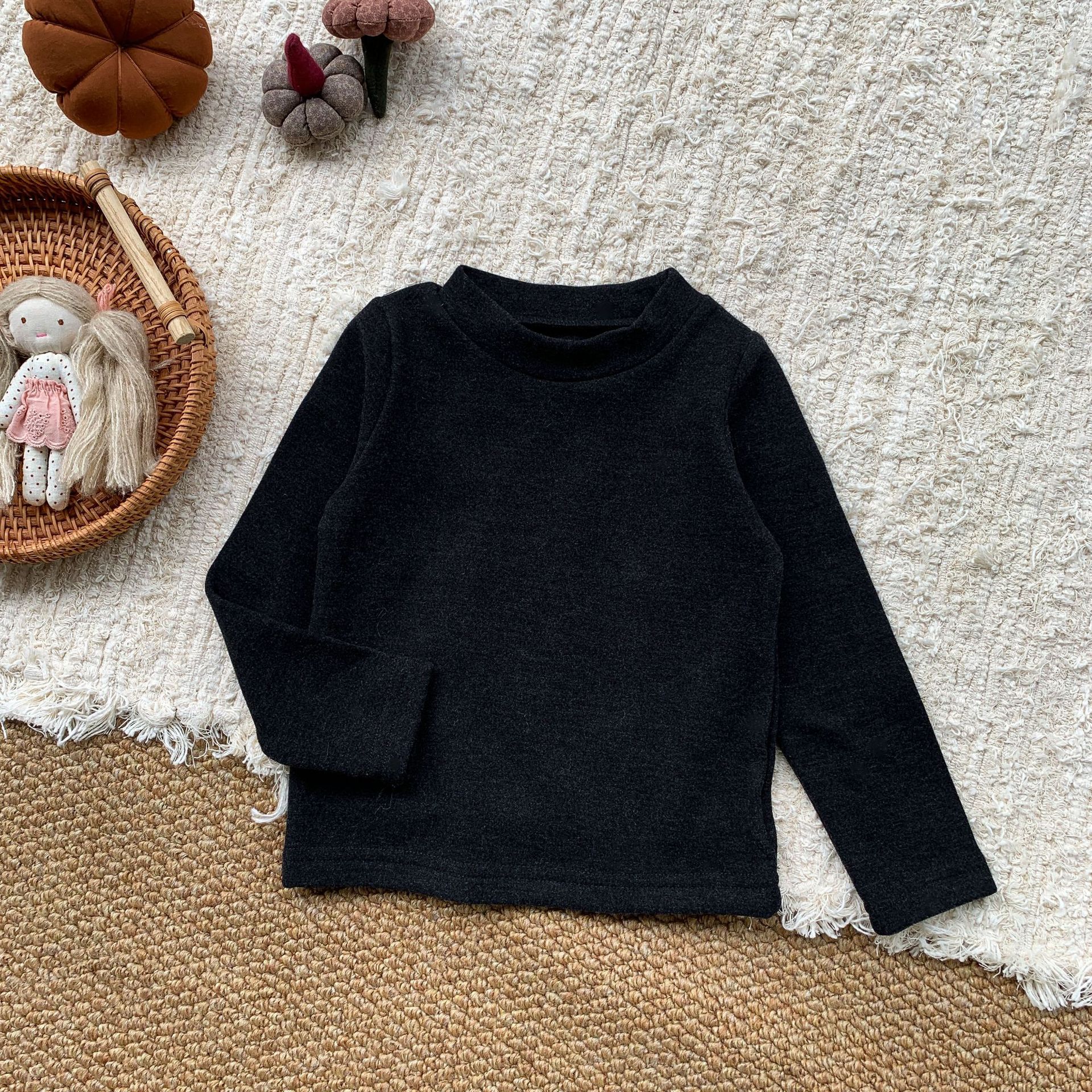 Sugar Pear ropa infantil camiseta de base de niña 2025 ropa de invierno de cuello medio alto para niños camiseta de manga larga con ropa de bebé abrigo de otoño