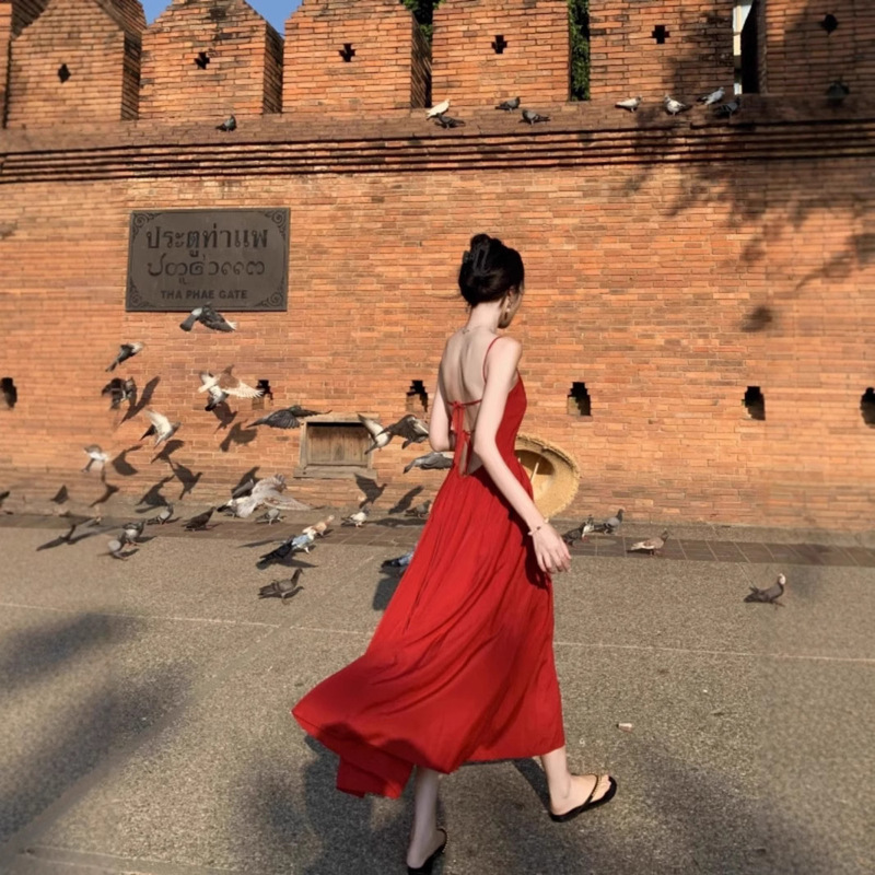 Thailand Vacation Red Backless Suspender Dress for Women to Wear on the Beach, Suitable for Taking Photos, High-End Long Skirt for Summer