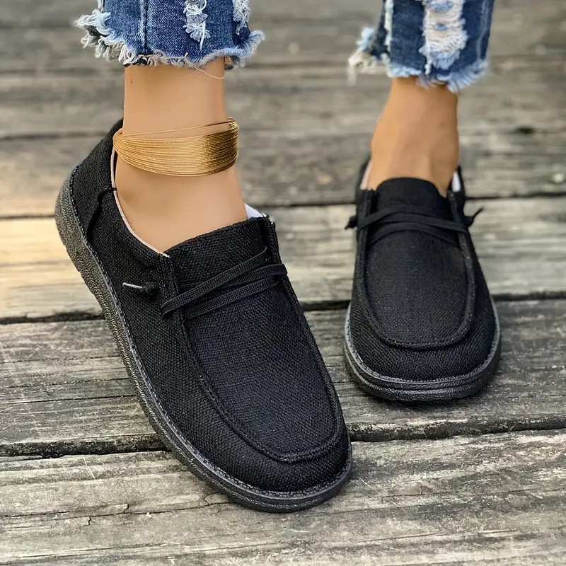 Comercio exterior zapatos casuales de gran tamaño para mujeres transfronterizos primavera y otoño nuevos zapatos europeos y estadounidenses con suela plana baja zapatos Lefour zapatos de mujer