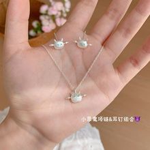 夏季新款银色拉丝蓝眼睛小恶魔吊坠项链可爱精致简约设计感锁骨链