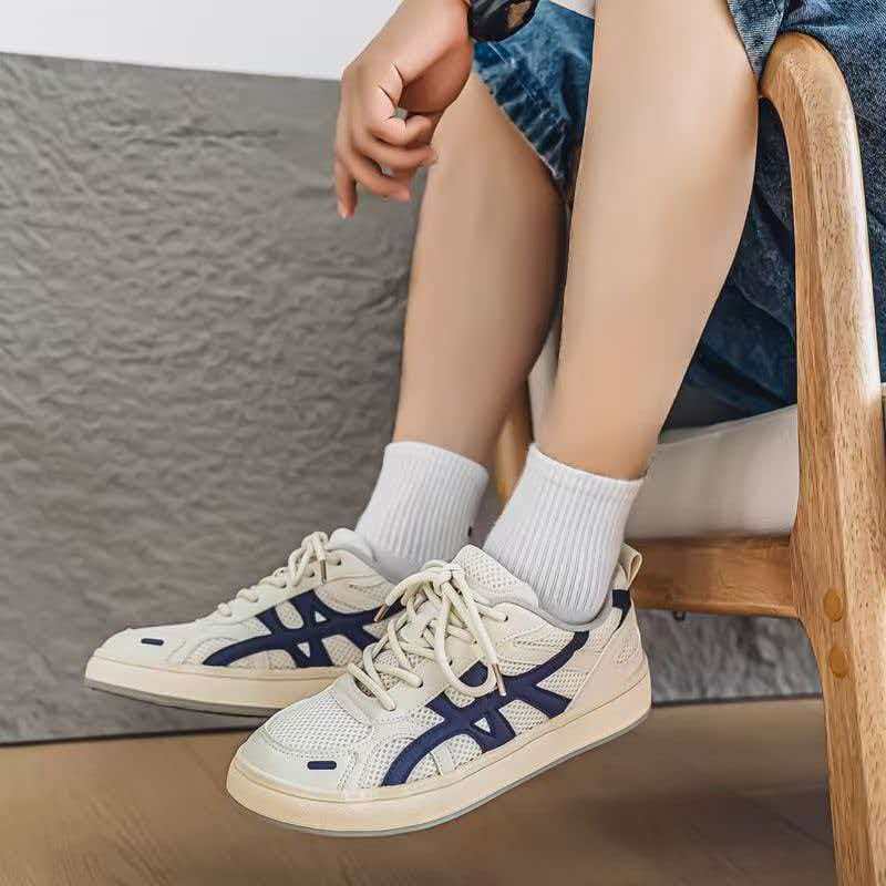 2026 nueva primavera y verano ventilación malla de moda universal zapatos de skate de altura baja estudiantes antideslizantes zapatos deportivos casuales de moda