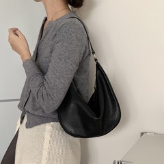 松弛感塌塌羊皮植鞣饺子包真皮小众通勤单肩腋下包2025新款斜挎包