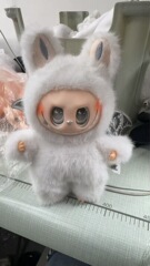 现货潮玩拉布布LABUBU小首领搪胶系列摆件毛绒公仔玩偶钥匙扣挂件