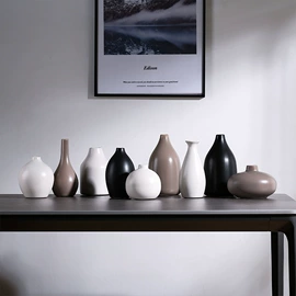 装饰花瓶;花盆容器