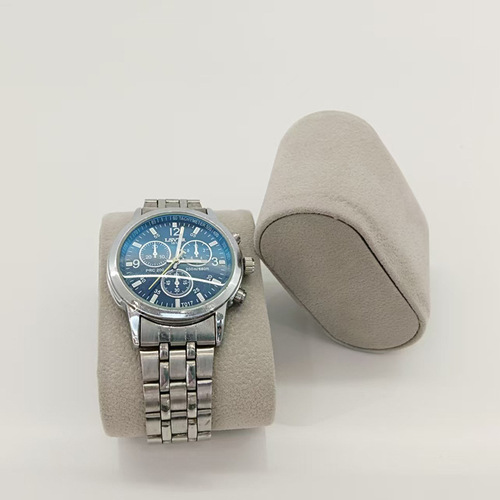 Wholesale watch pillow organizer, watch and bracelet storage display, suitable for most watch models and bracelets.