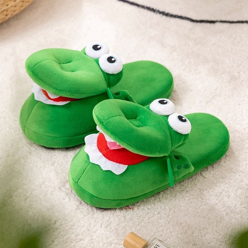 Super cute open mouth slippers autumn and winter green crocodile slippers cotton cartoon high-looking cold-proof cute couple student