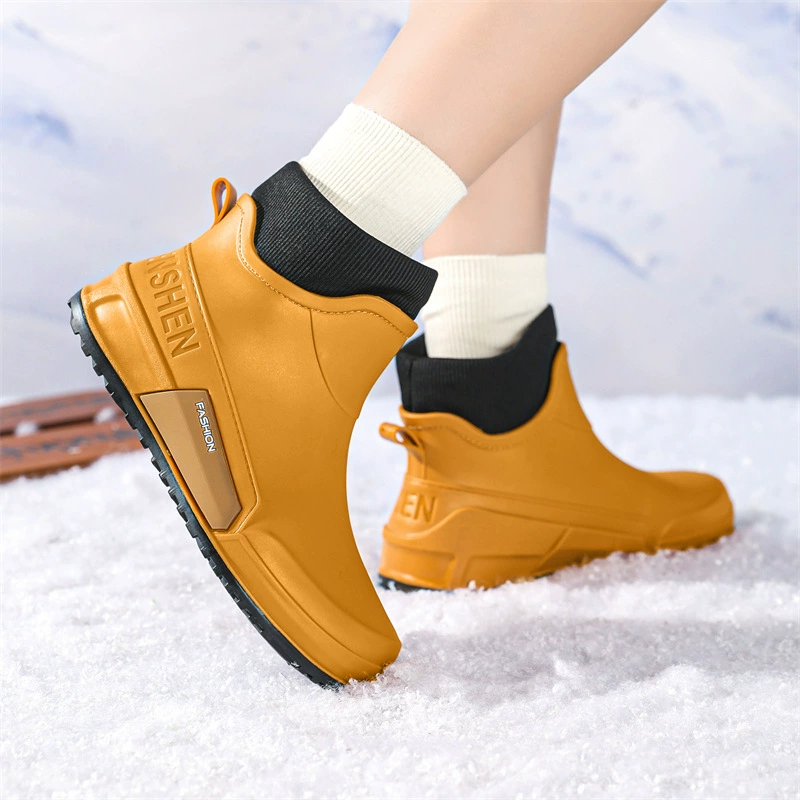 Трансграничная мода короткая бархатная водяная обувь мужская наружная одежда дикая теплая фиксированная хлопковая пара дождевые сапоги нескользящая кухонная обувь