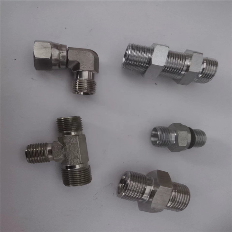 卡套式液压管接头三通接头直通管接头 对丝接头 碳钢对丝变径接头