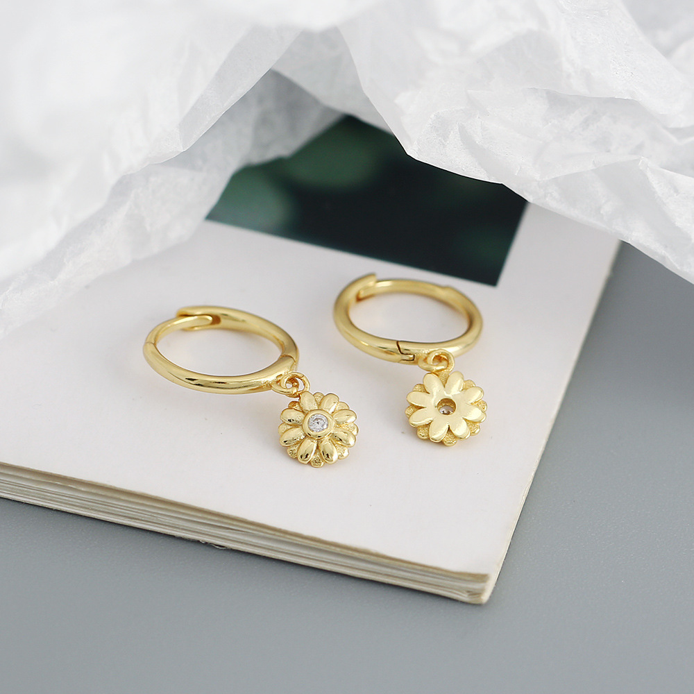 925 Sterling Silver Material Flower Pattern Women'S Gender 1 Pair 925 Sterling Silver Flower Zircon Electroplating 18K Real Gold Plated Platinum Plated Earrings