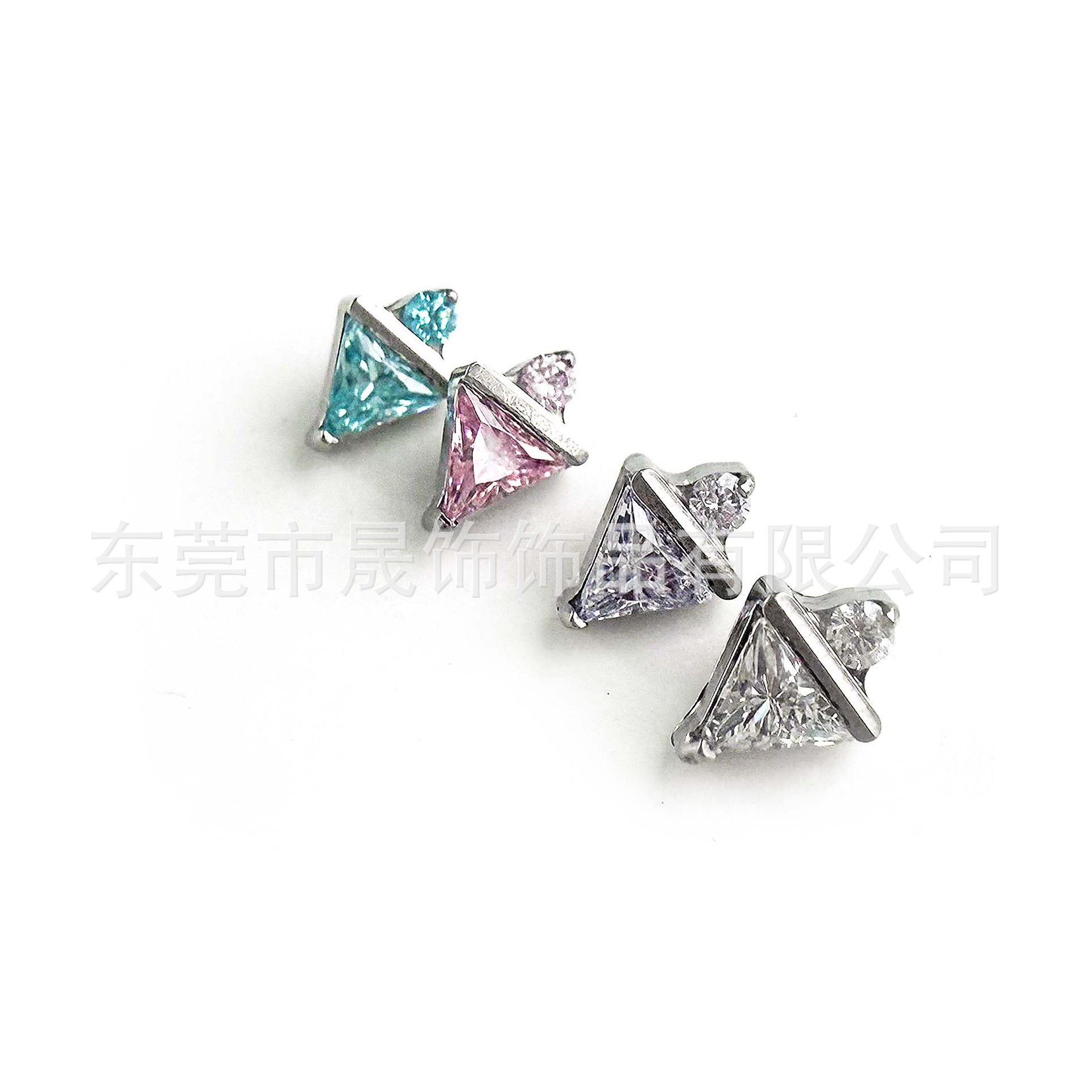 F136 Titanium 三角 包 Cubic Zirconia Ear Stud 冰激凌 Helix Cartilage Stud G23 Implant Grade Titanium 人体 Piercing Jewelry Accessories