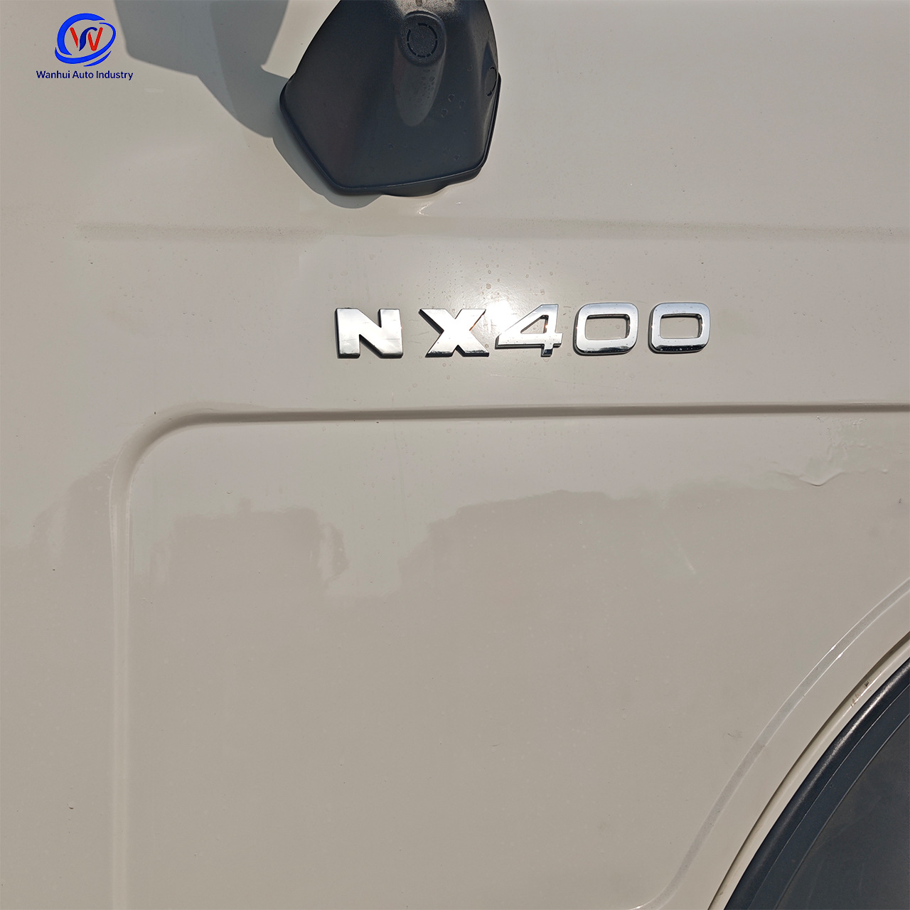 Sinotruk Howo Nx8×4 Dump Truck, 400 Horsepower, 90% New, Front Four-Wheel Drive, Rear Eight-Wheel Drive, Sand and Gravel Transport Vehicle