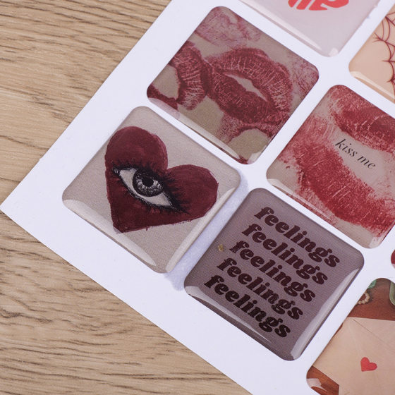 Manufacturers specializing in the production of crystal drop glue processing custom three-dimensional stickers PVC labeling crystal drop plastic trademark label