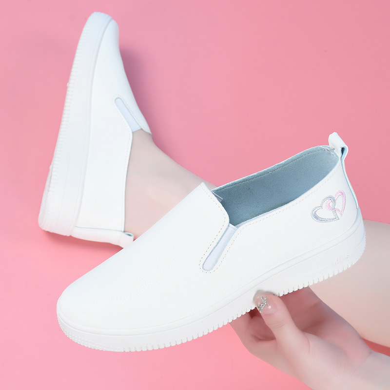 2025 New White Shoes Waterproof and Easy to Clean Food Dust-Free Workshop Operation Women's Shoes Casual Single Soft Leather Shoes