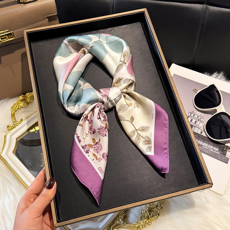 Women's Floral Print Silk Feel Square Scarf Elegant Neck Warmer_voghion.com