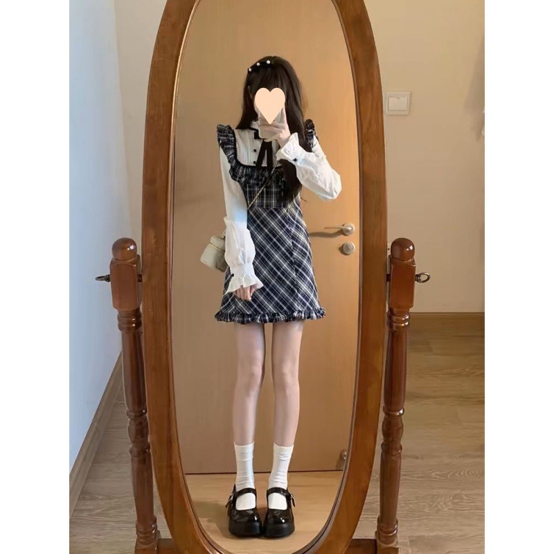 College style wealthy family sweet and spicy small person long-sleeved lace plaid dress for women in autumn fake two-piece skirt