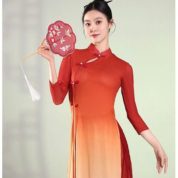古典的なダンスの新型の演技服のグラデーションの中国風の韻の中国式のチャイナドレスの紗の服は民族の水墨のダンスを訓練します。|undefined
