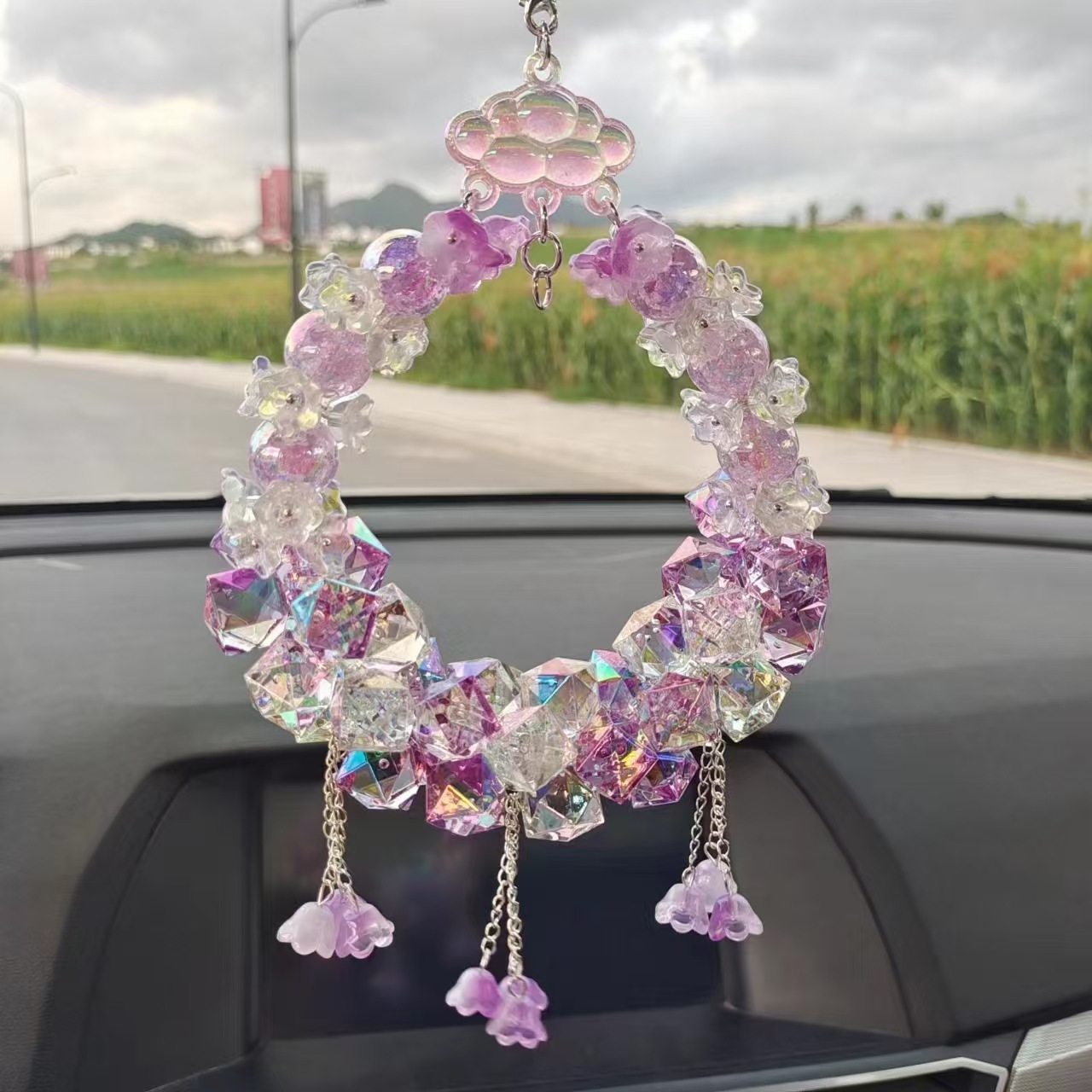 보라색에는 아기가 포함되지 않습니다.