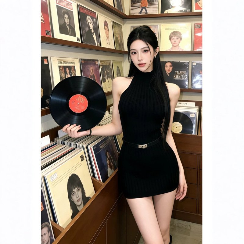 Jlaunt Black Halter Neck Dress for Women, Summer Sexy Slim Fit Waist-Hugging Skirt, High-End Hot Girl Short Skirt