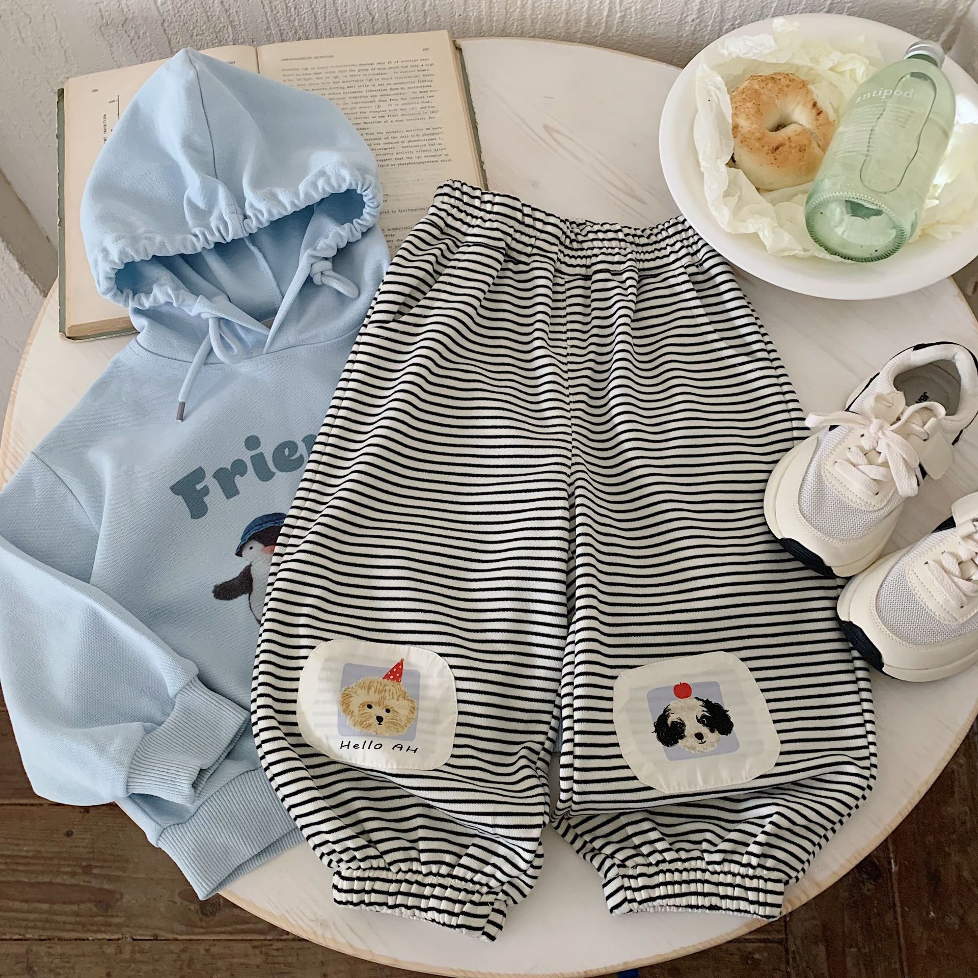Children's cartoon classic trousers for men and women