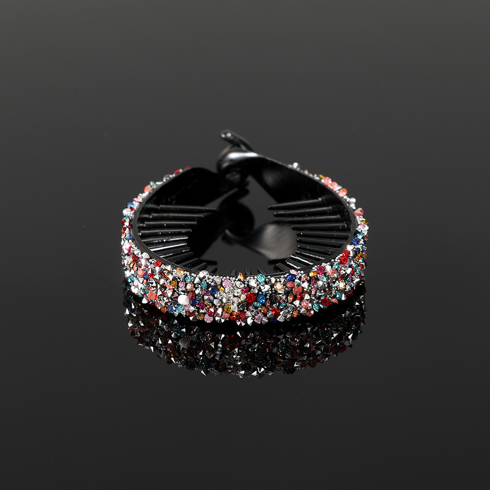 35g Weight Insert comb Hair Accessories Type 1 Piece Quantity Holiday, Street Occasion Plastic Material Geometric Pattern All Seasons Season Women's Gender Retro, Classic Style Style Retro Classic Style Women's Geometric Plastic Insert Comb 10
