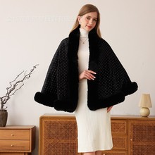 带钻加厚大披肩新款斗篷2025年女气质高端秋冬款毛领外套旗袍外搭