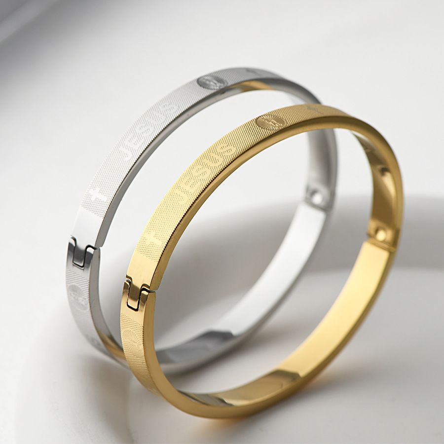25g Weight Bangle Classification Titanium Steel Chain Material 1 Piece Quantity Holiday, Daily Occasion Titanium Steel Material Cross, Letter Pattern Women's Gender Plating Design Basic, Classic Style Style Basic Classic Style Cross Letter Titanium Steel Bangle In Bulk 6
