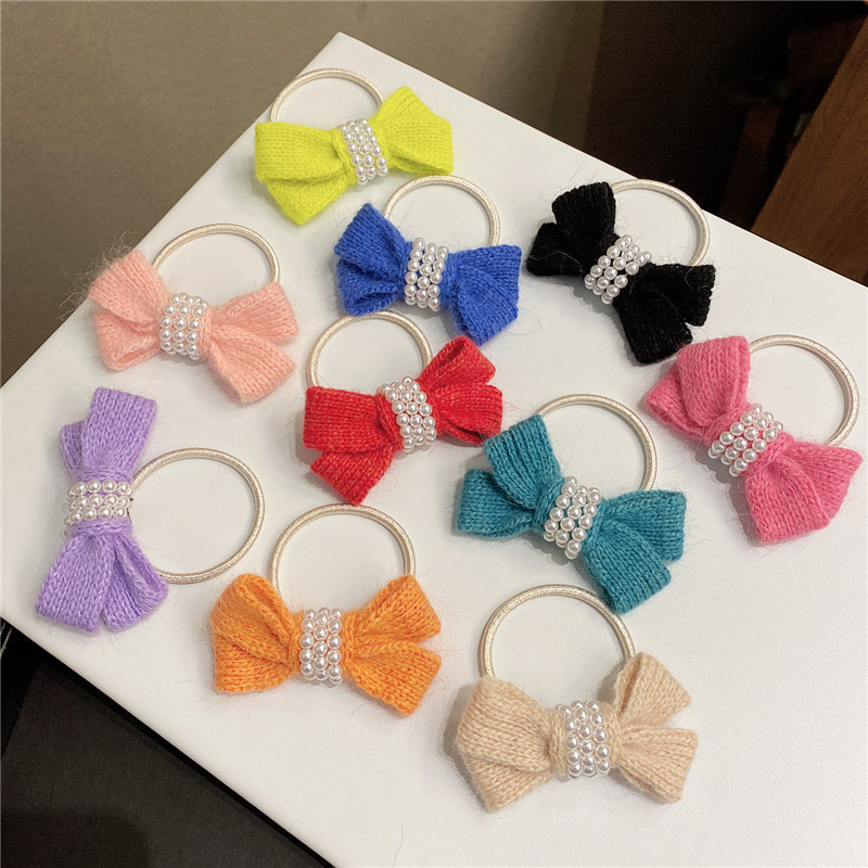 Autumn And Winter New Bow Wool Simple Headband Female Online Influencer Ins Rubber Band Female Hair Tie Pearl Tie Waist Hair Ring display picture 6