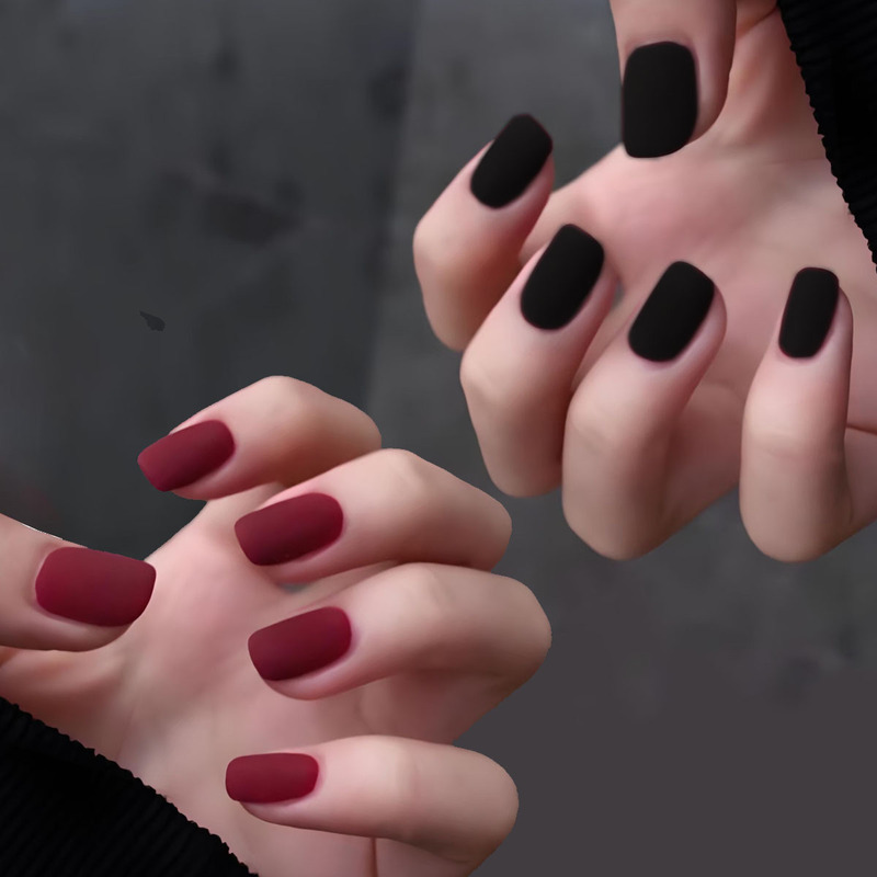 Black Red Velvet Frosted Matte Mandarin Duck Nail Autumn and Winter Whitening Manicure Short Wear Nail Polish Source Wholesale
