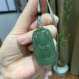 Jin Yu Tang Xinjiang Hetian Jade Guanyin Lake is green, shiny and delicate in color and rich in fine carving