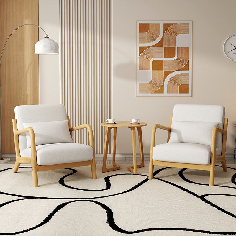 Белый два стула и один стол