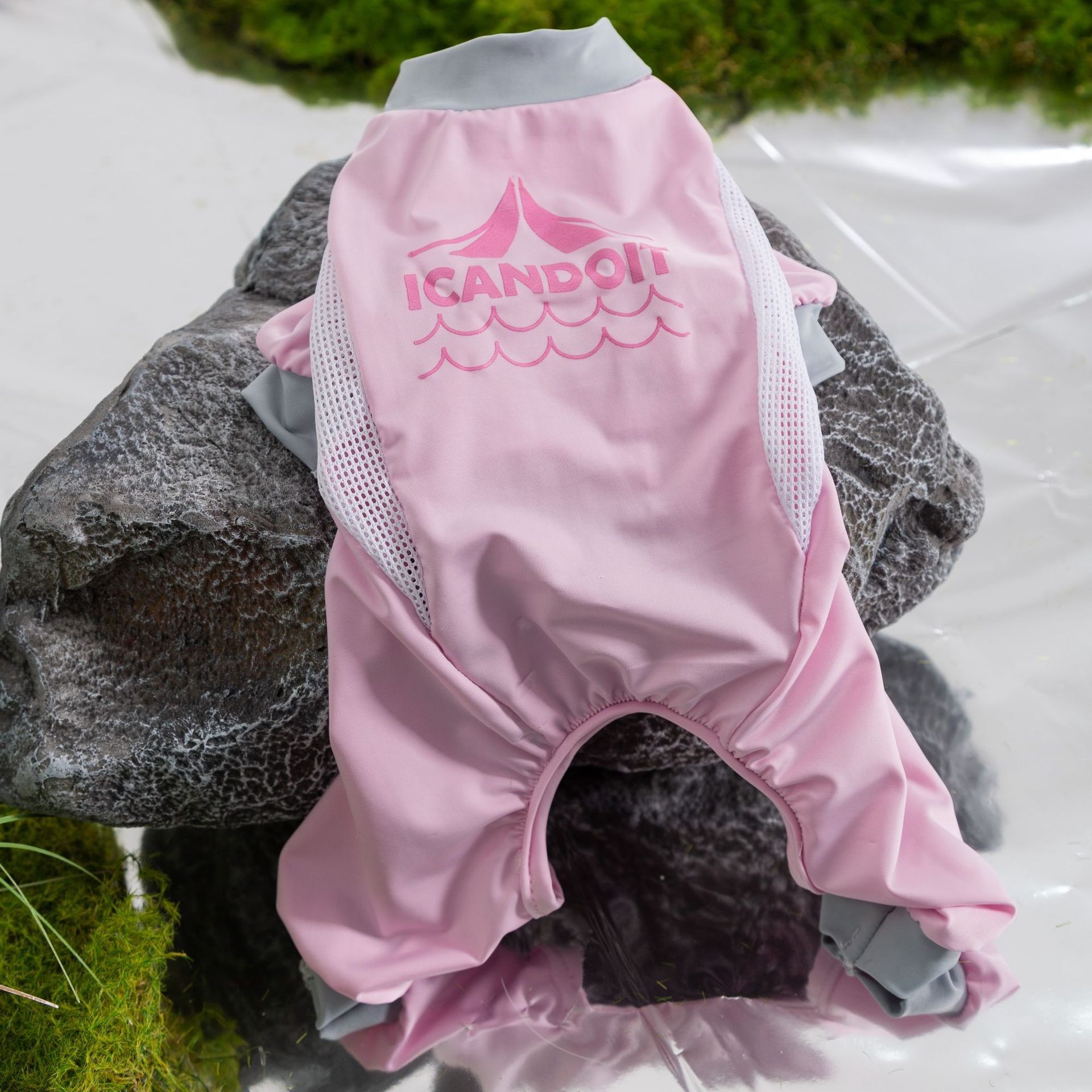 Primavera y verano perros tracción bolsa de hielo sandalias chaleco gato ropa de perro pequeño y mediano que oso ropa de mascota