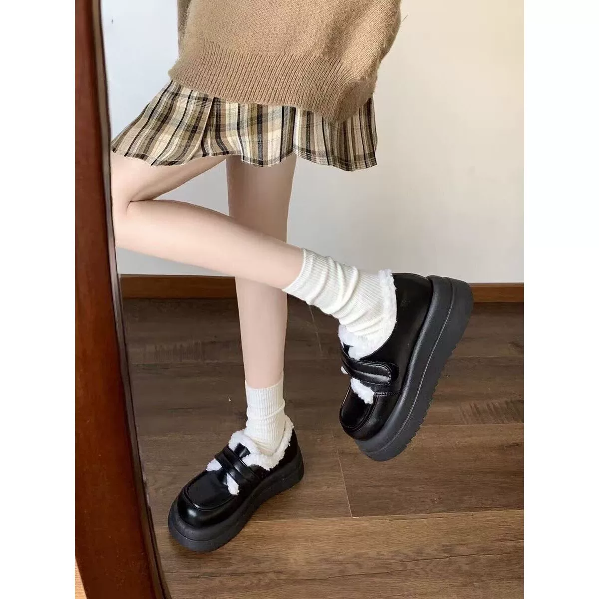 Wild плоская обувь Le Fu для женщин зимой 2023 новый уродливый