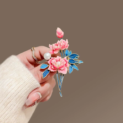 Elegant Peony Flower Brooch Women's: Yaxa sancaqları