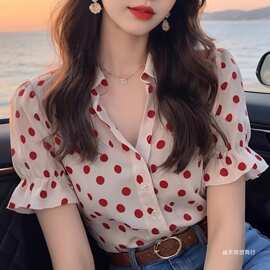 今年流行波点漂亮港风复古花衬衫百搭清凉女夏上衣气质粉色波点