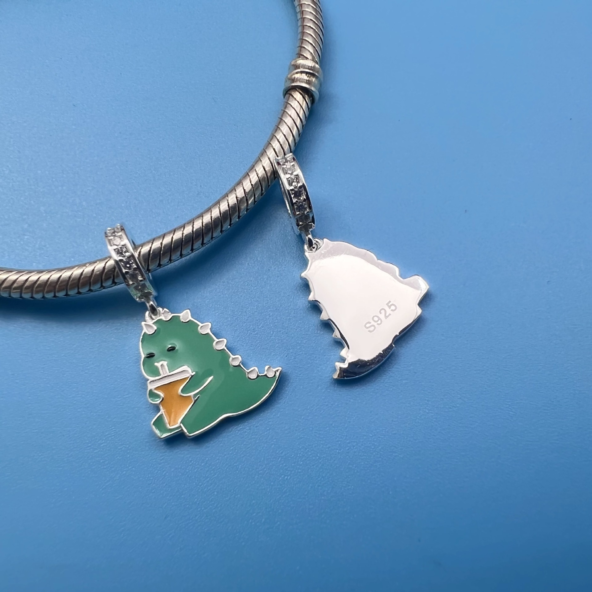 S925 plata epoxi dibujos animados lindo colgante nueva pulsera colgante DIY pulsera accesorios niñas