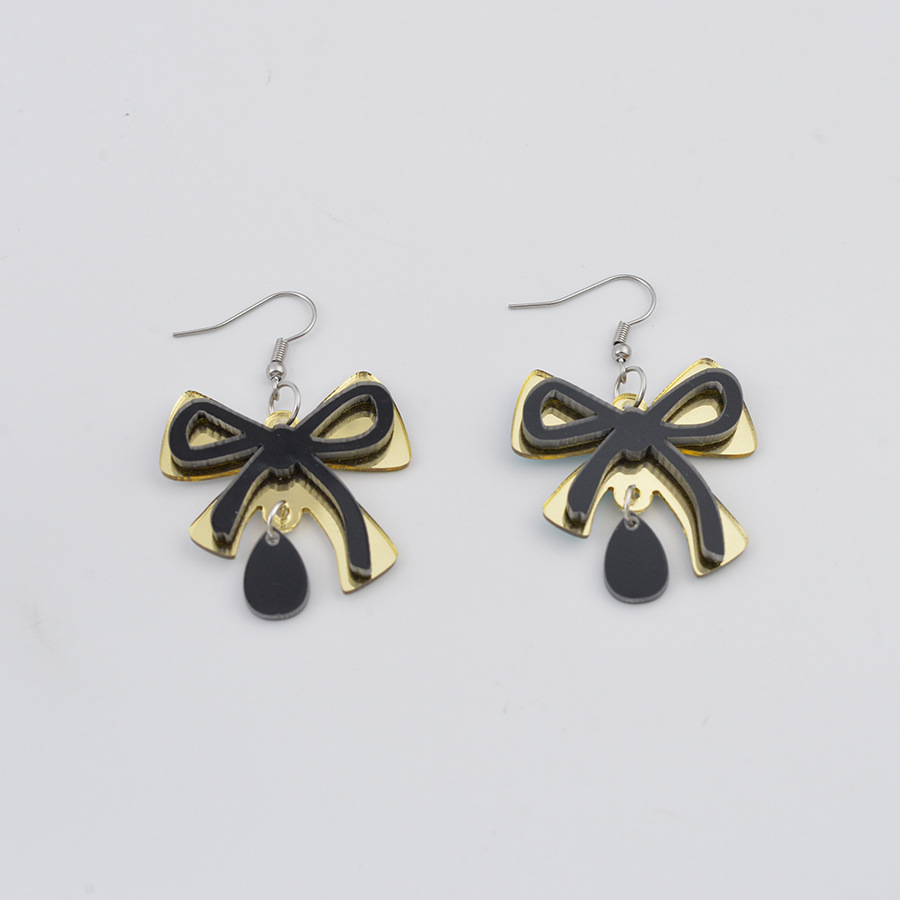 Black earrings with bow