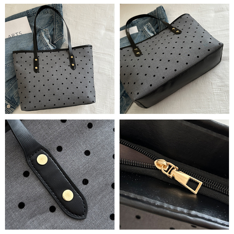 The 2024 new Korean-style tote bag with a college style is stylish, elegant and beautiful. It is a large-capacity single-shoulder and underarm commuter handbag undefined