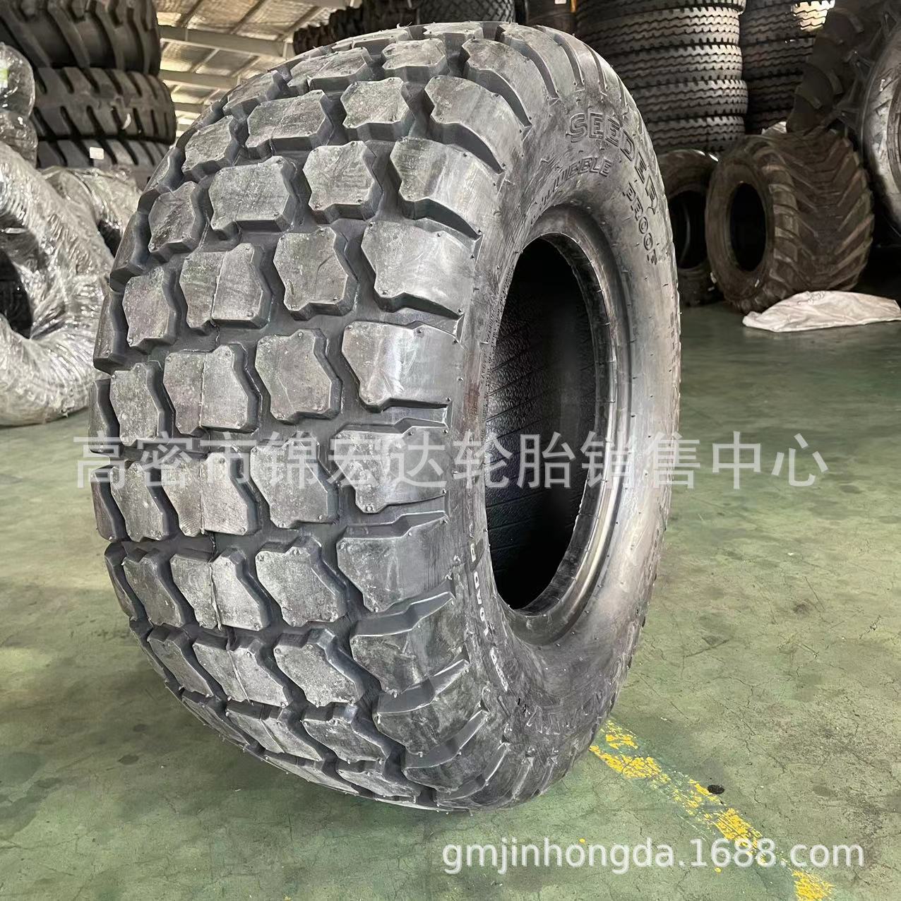 31*13.5-15 捆草机轮胎 纽荷兰BC5070  31x13.5-15打捆机轮胎