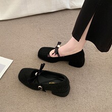 ��ɫë��СƤЬŮ����2025�¿ʽëë��Ь�дָ���ȹ�Ӭ�����Ь